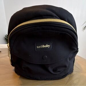 Tushbaby Carrier Black and Gold